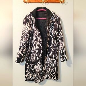 Reversible Crepe Cardigan Jacket – Black & Silver, Size L